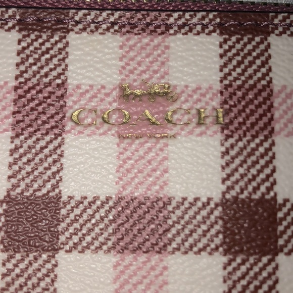NEVER USED coach wristlet - Picture 3 of 4